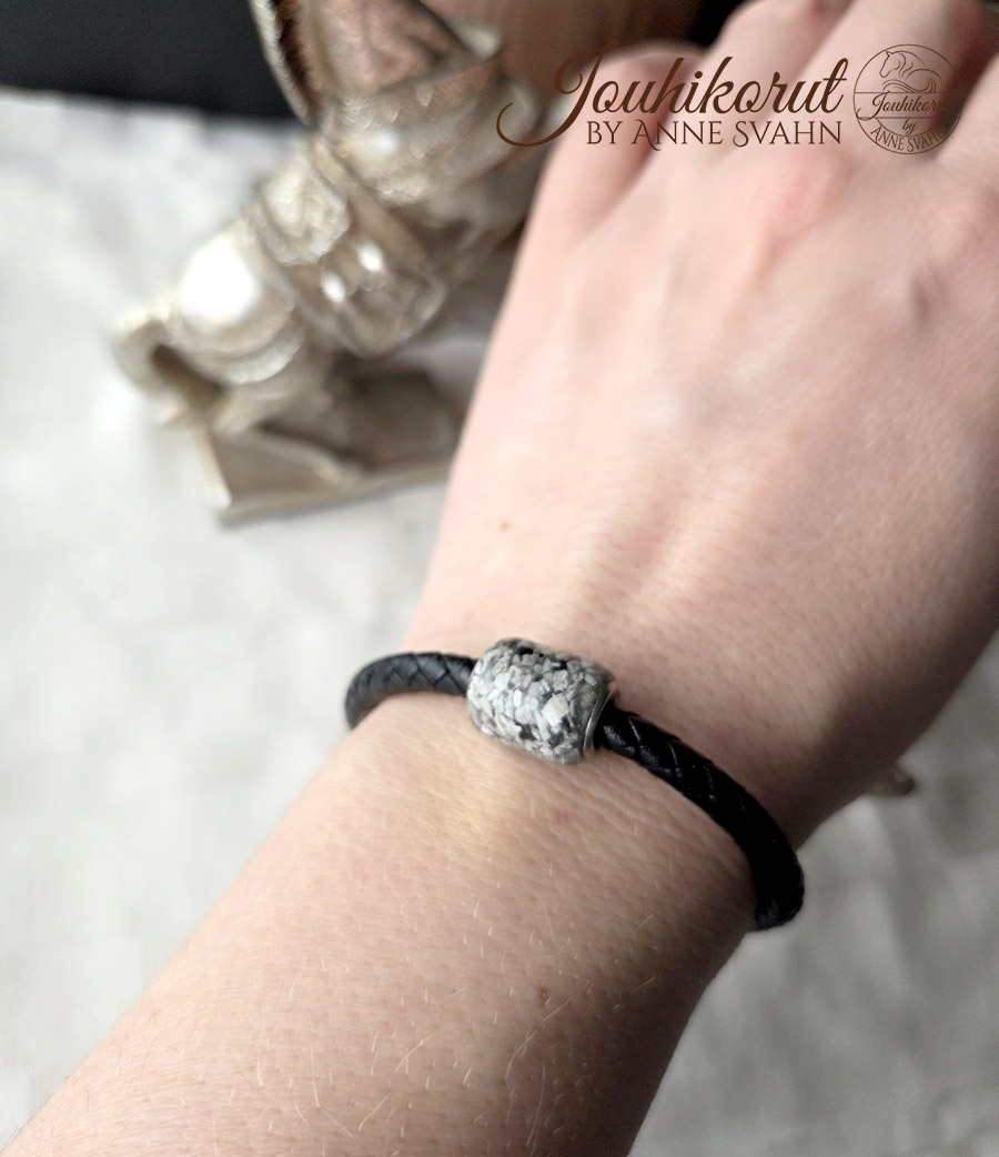 rannekoru-tuhkahelmi-2